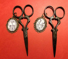Load image into Gallery viewer, Embroidery scissors with numerous kinds of spooky fobs